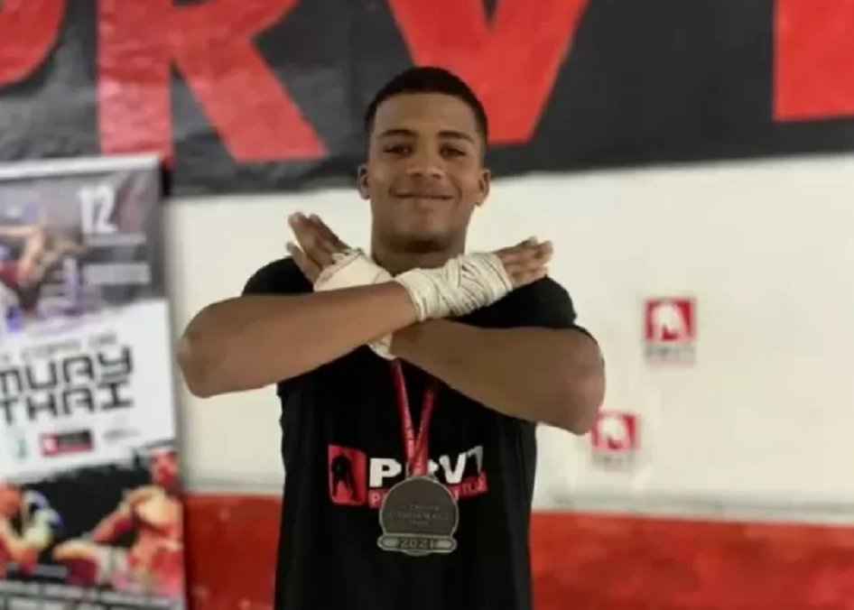 Polícia investiga morte de lutador em operação em favela do RJ