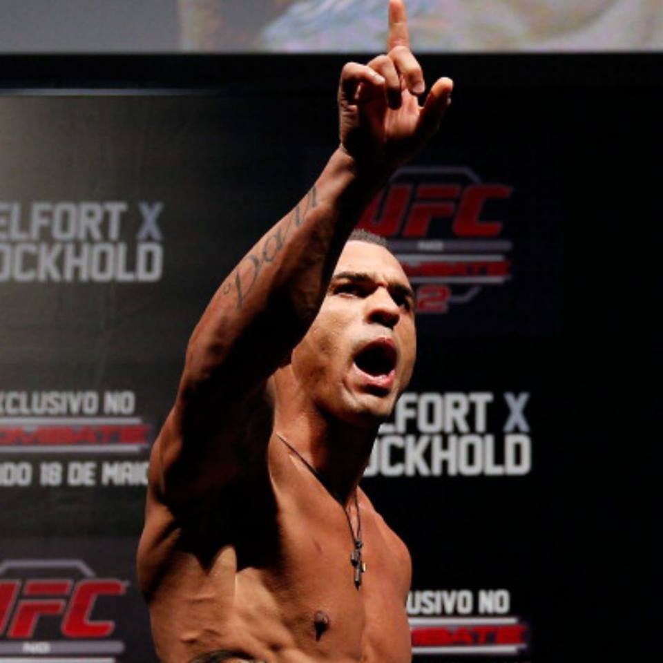 Vitor Belfort confirma aposentadoria e fará sua última luta no próximo domingo