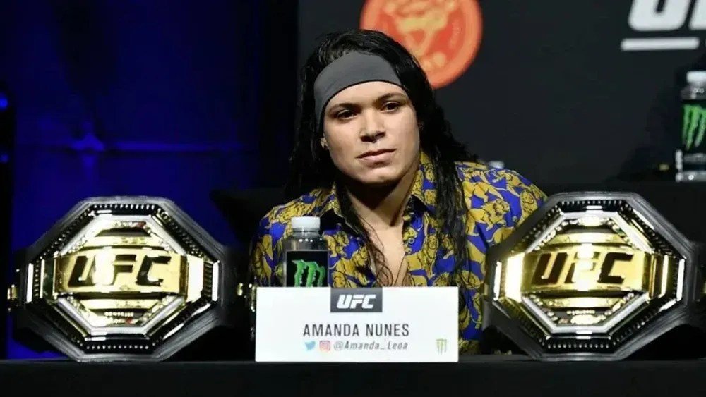 Amanda Nunes entra para o Hall da Fama do UFC e se emociona
