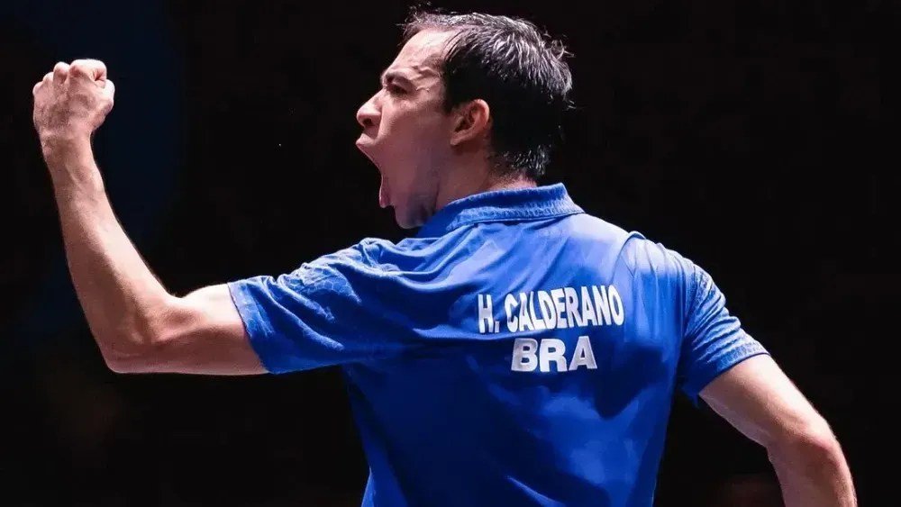 Calderano sofre, mas vence e vai às oitavas no Mundial de tênis de mesa
