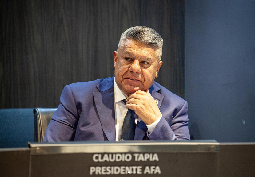 Conheça Claudio Tapia, substituto de Ednaldo Rodrigues no Conselho da Fifa