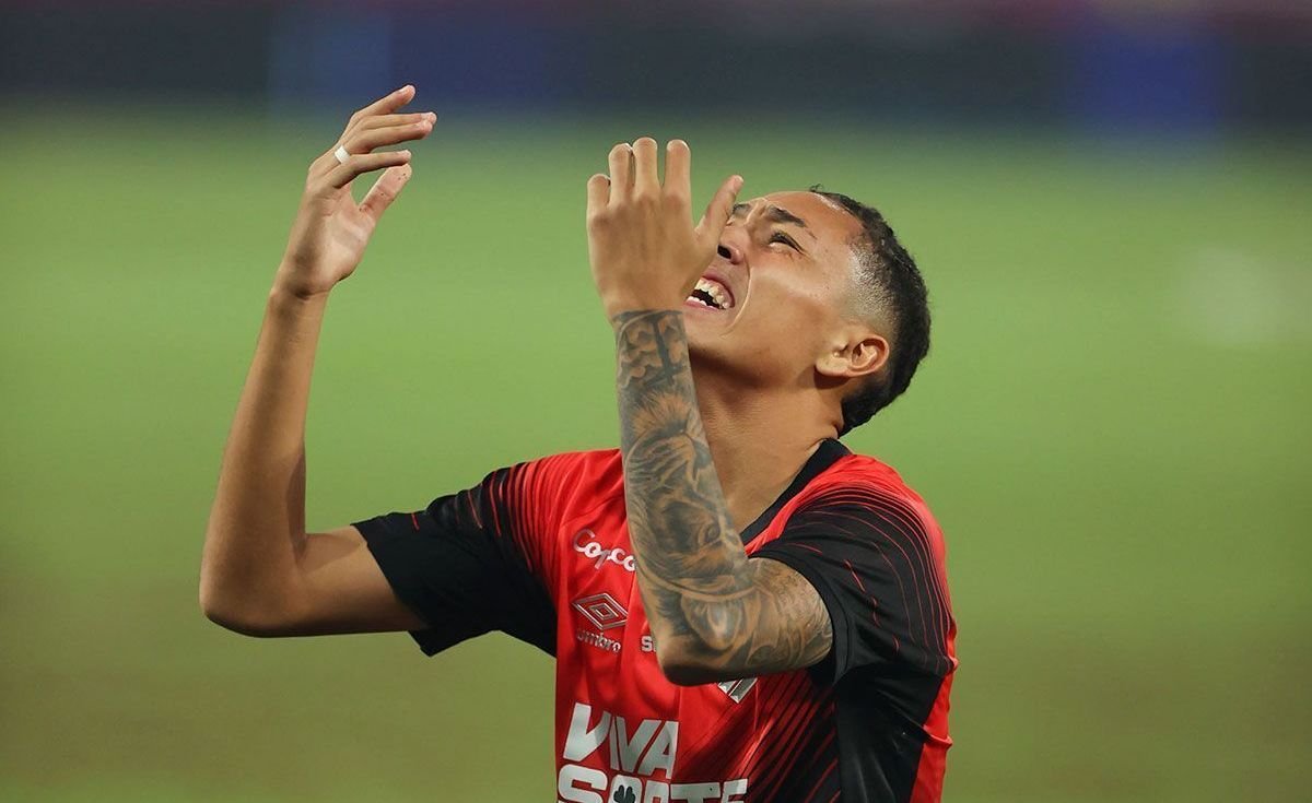 Copa do Brasil: Athletico Paranaense vence Brusque e avança para as oitavas