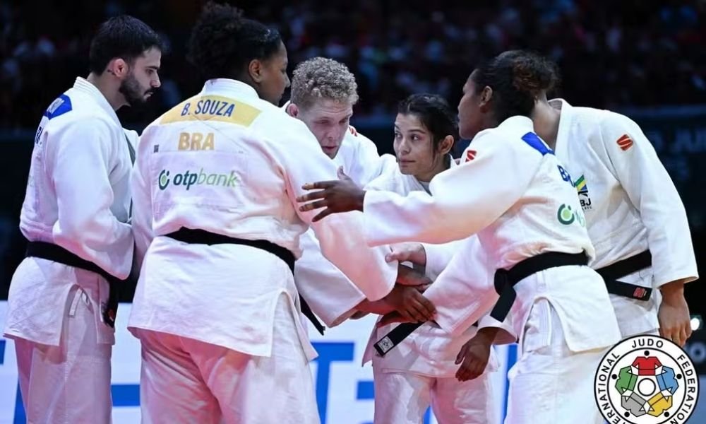 Brasil perde bronze para o Japão e termina em quinto na disputa por equipes no Mundial de Judô