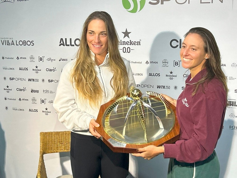 Luisa Stafani e Timea Babos fazem história e são a primeira dupla campeã do SP Open